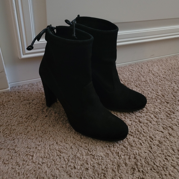 🧡 Stuart Weitzman black suede ankle sock glove heel booties back ties 8.5 M - Picture 3 of 13